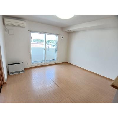 シャイニスター 302【管理NO：1-015434301-03020】 ★家具家電は申し込み後に搬入します★の物件画像