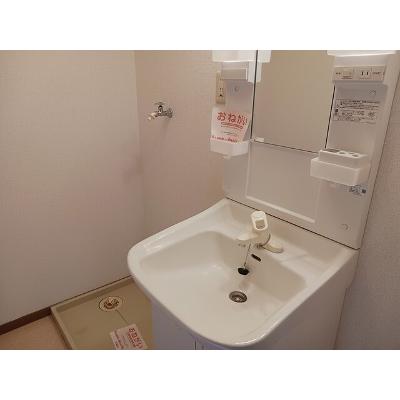 ヴィラルミエールＡ 101【管理NO：1-010203201-01010】 ★家具家電は申し込み後に搬入します 2026年08月中旬入居可能の物件画像