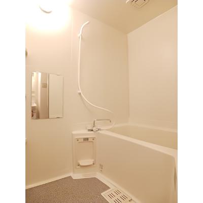 アンソレイエＢ 103【管理NO：1-011578102-01030】 ★家具家電は申し込み後に搬入します★の物件画像