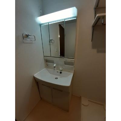 アステローペ 105【管理NO：1-026809501-01050】 ★家具家電は申し込み後に搬入します 2026年08月中旬入居可能の物件画像
