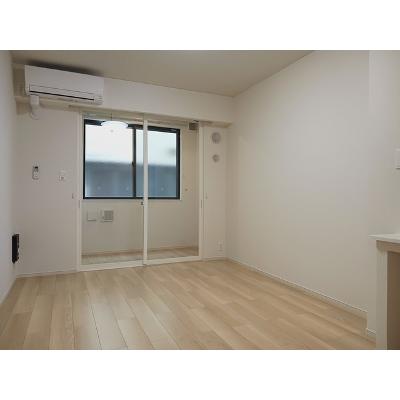プラン　デ　エピ 102【管理NO：1-026805001-01020】 ★家具家電は申し込み後に搬入します 2026年08月上旬入居可能の物件画像