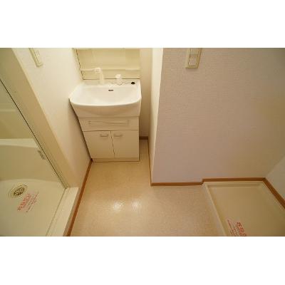 ベラルデ 602【管理NO：1-013536801-06020】 ★家具家電は申し込み後に搬入します★の物件画像
