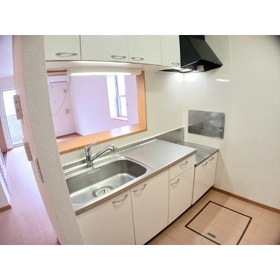 コント・ド・フェ 103【管理NO：1-014938401-01030】 ★家具家電は申し込み後に搬入します★ ★2026年08月下旬入居可能★の物件画像
