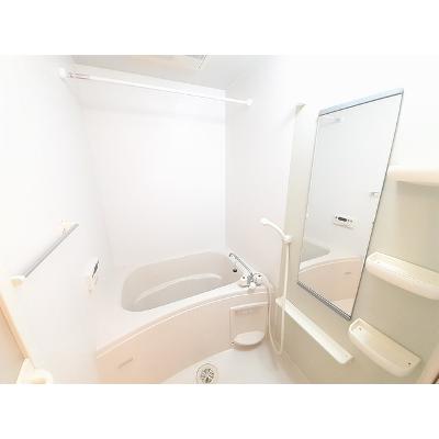 アクラ－ジュ 102【管理NO：1-014057201-01020】 ★家具家電は申し込み後に搬入します★の物件画像