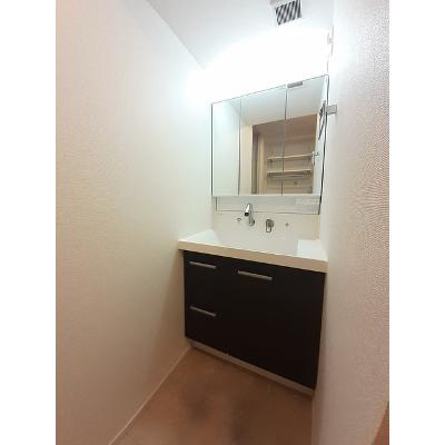 コントレイル 401【管理NO：1-026104201-04010】 ★家具家電は申し込み後に搬入します 2026年08月中旬入居可能の物件画像