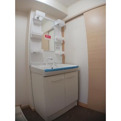 リバーサイドＢ 201【管理NO：1-015885401-02010】 ★家具家電は申し込み後に搬入しますの物件画像