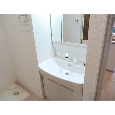 クイーンハウスⅡ　Ａ棟 203【管理NO：1-024829401-02030】 ★家具家電は申し込み後に搬入します★の物件画像