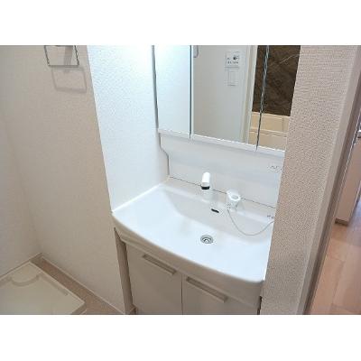 クイーンハウスⅡ　Ａ棟 102【管理NO：1-024829401-01020】 ★家具家電は申し込み後に搬入します★の物件画像