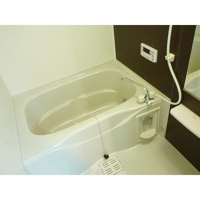 エスターテ 201【管理NO：1-019453601-02010】 ★家具家電は申し込み後に搬入します 2026年08月下旬入居可能の物件画像