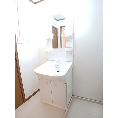 カーサ・エテルノＡ 201【管理NO：1-010971401-02010】 ★家具家電は申し込み後に搬入しますの物件画像