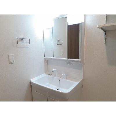 イルクオーレⅡ 202【管理NO：1-027417702-02020】 ★家具家電は申し込み後に搬入します★の物件画像