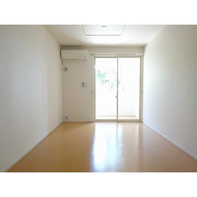 プリマヴェーラ 102【管理NO：1-018216101-01020】 ★家具家電は申し込み後に搬入します 2026年08月下旬入居可能の物件画像