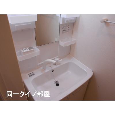 ルコラン　イースト 101【管理NO：1-021686101-01010】 ★家具家電は申し込み後に搬入します 2026年08月下旬入居可能の物件画像