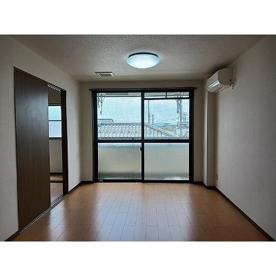 Ｔ．レックス 202【管理NO：1-007146201-02020】 ★家具家電は申し込み後に搬入しますの物件画像