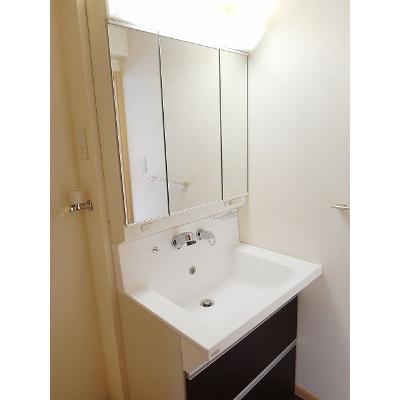 フラワー　ヨネ 203【管理NO：1-019751401-02030】 ★家具家電は申し込み後に搬入します 2026年07月上旬入居可能の物件画像