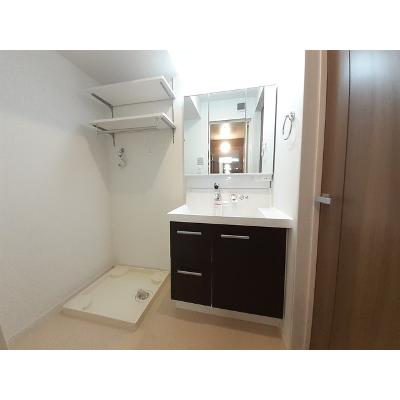 ルミナス 203【管理NO：1-025574901-02030】 ★家具家電は申し込み後に搬入します 2026年08月下旬入居可能の物件画像
