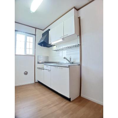 プリムヴェール 203【管理NO：1-010416101-02030】 ★家具家電は申し込み後に搬入します★の物件画像
