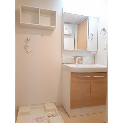 ラ・ティルス 202【管理NO：1-023371901-02020】 ★家具家電は申し込み後に搬入します 2026年08月下旬入居可能の物件画像