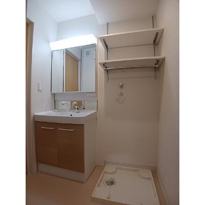 アベニール　Ｂ 302【管理NO：1-024271102-03020】 ★家具家電は申し込み後に搬入します★の物件画像