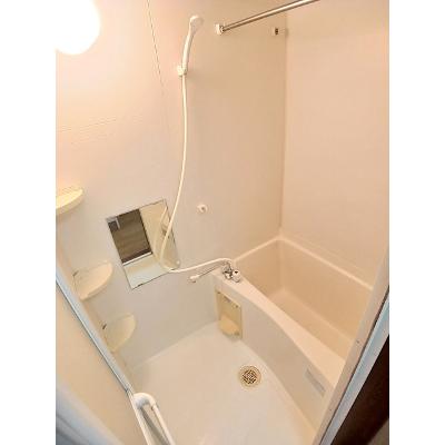 フィオーレ 202【管理NO：1-012033001-02020】 ★家具家電は申し込み後に搬入します★の物件画像