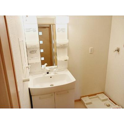トム　パーク 201【管理NO：1-016441901-02010】 ★家具家電は申し込み後に搬入します★ ★2026年08月下旬入居可能★の物件画像