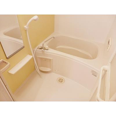 Ｃｏｍｆｏｒｔ　Ｓｉｚｕｋａ 106【管理NO：1-018629901-01050】 ★家具家電は申し込み後に搬入します★ ★2026年08月下旬入居可能★の物件画像