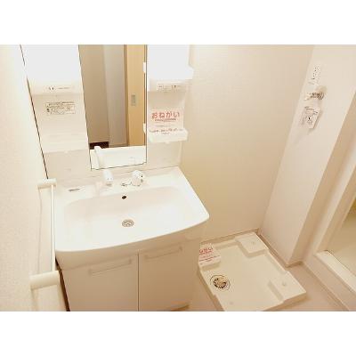 Ｃｏｍｆｏｒｔ　Ｓｉｚｕｋａ 106【管理NO：1-018629901-01050】 ★家具家電は申し込み後に搬入します★ ★2026年08月下旬入居可能★の物件画像