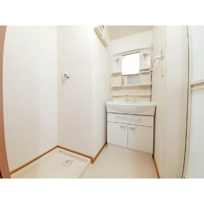 クロス　マウンテン 203【管理NO：1-014135801-02030】 ★家具家電は申し込み後に搬入します 2026年08月中旬入居可能の物件画像