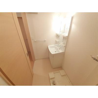 アヴニ－ル 103【管理NO：1-016653701-01030】 ★家具家電は申し込み後に搬入します 2026年08月中旬入居可能の物件画像