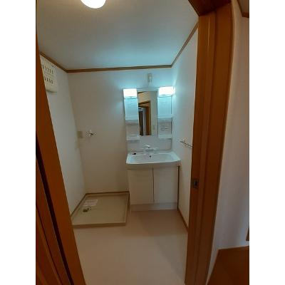 フレーズＡ 201【管理NO：1-011908201-02010】 ★家具家電は申し込み後に搬入します★の物件画像