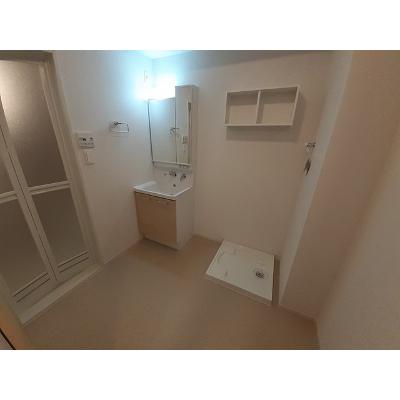 レオーネ 301【管理NO：1-024833101-03010】 ★家具家電は申し込み後に搬入します 2026年08月下旬入居可能の物件画像
