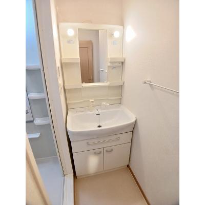 イグレック藤の森 102【管理NO：1-013996701-01020】 ★家具家電は申し込み後に搬入します 2026年08月上旬入居可能の物件画像