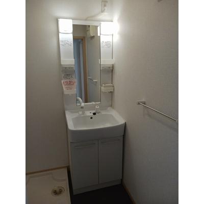 グレース仲蔵 201【管理NO：1-015737001-02010】 ★家具家電は申し込み後に搬入します 2026年08月中旬入居可能の物件画像