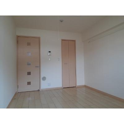 ホメ　ラウレア 103【管理NO：1-017513901-01030】 ★家具家電は申し込み後に搬入します 2026年08月下旬入居可能の物件画像