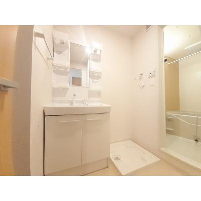 ラボールⅡ 102【管理NO：1-023090002-01020】 ★家具家電は申し込み後に搬入します 2026年09月中旬入居可能の物件画像