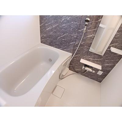 ベル　フィオーレ　Ａ 202【管理NO：1-028083001-02020】 ★家具家電は申し込み後に搬入します★の物件画像