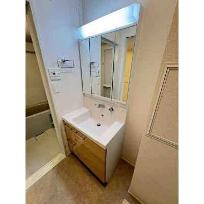 アビタ諸福 303【管理NO：1-028230901-03030】 ★家具家電は申し込み後に搬入します 2026年08月上旬入居可能の物件画像