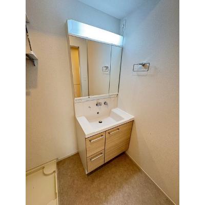 アビタ諸福 301【管理NO：1-028230901-03010】 ★家具家電は申し込み後に搬入します 2026年08月上旬入居可能の物件画像