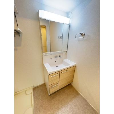 アビタ諸福 201【管理NO：1-028230901-02010】 ★家具家電は申し込み後に搬入します 2026年08月上旬入居可能の物件画像