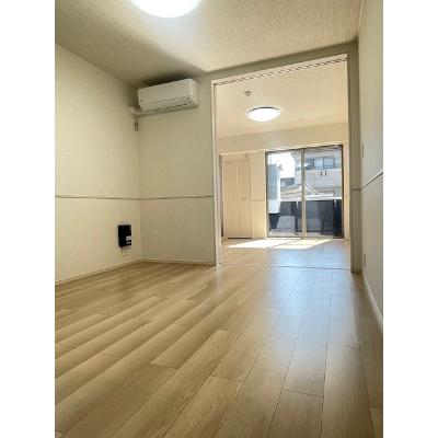 エアリーⅤ 103【管理NO：1-027981601-01030】 ★家具家電は申し込み後に搬入しますの物件画像