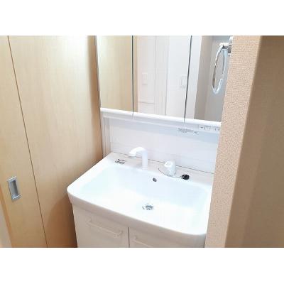 カーサ　イン　ピエトラ　ロッサ 101【管理NO：1-025441401-01010】 ★家具家電は申し込み後に搬入します 2026年09月上旬入居可能の物件画像