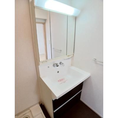 ジェルメ 403【管理NO：1-019357801-04030】 ★家具家電は申し込み後に搬入します★の物件画像