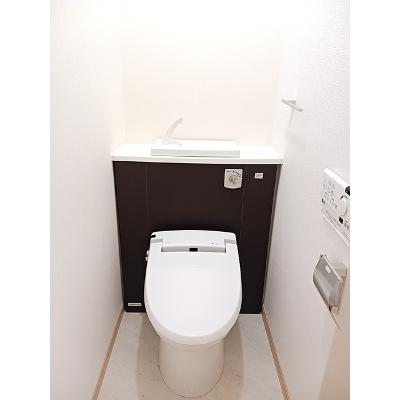 ブエナ・ビスタ 101【管理NO：1-018006001-01010】 ★家具家電は申し込み後に搬入します★の物件画像