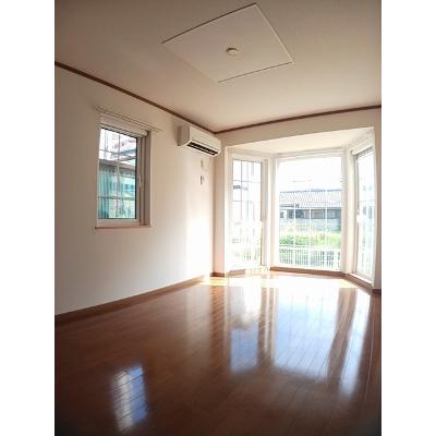 ドゥー・モナルク 101【管理NO：1-010759701-01010】 ★家具家電は申し込み後に搬入します★の物件画像