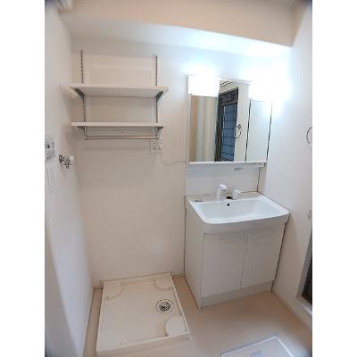 ポルトシャルム 303【管理NO：1-025355901-03030】 ★家具家電は申し込み後に搬入します★の物件画像