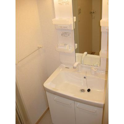 サニートロン・福住 101【管理NO：1-018949701-01010】 ★家具家電は申し込み後に搬入します 2026年07月下旬入居可能の物件画像