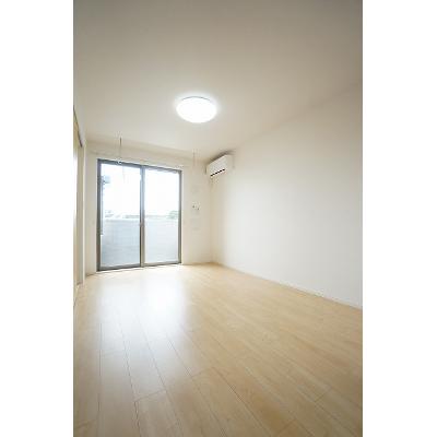 マッシュルーム 105【管理NO：1-022381401-01040】 ★家具家電は申し込み後に搬入します★の物件画像