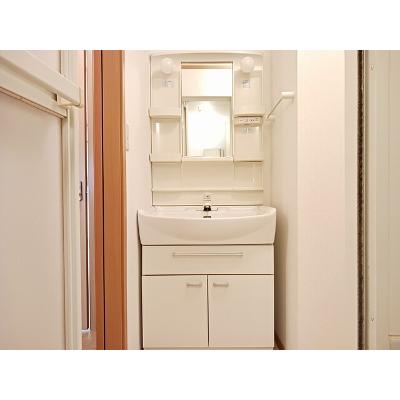 フォンテーヌ 103【管理NO：1-013106501-01030】 ★家具家電は申し込み後に搬入します 2026年08月下旬入居可能の物件画像