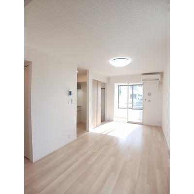 レジデンス 101【管理NO：1-027649501-01010】 ★家具家電は申し込み後に搬入します 2026年08月下旬入居可能の物件画像