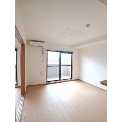 サン　ビオラ 303【管理NO：1-014000201-03030】 ★家具家電は申し込み後に搬入します 2026年08月下旬入居可能の物件画像